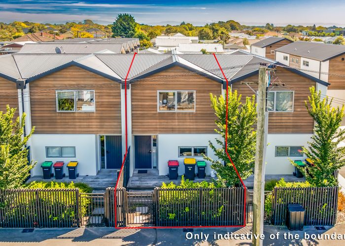  at 2/27 Sails Street, Papanui, Christchurch City, Canterbury