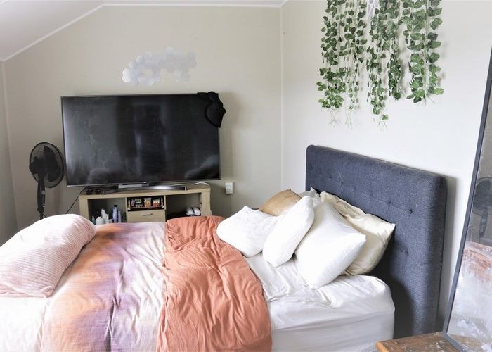  at 14 Matai Street, Castlecliff, Whanganui