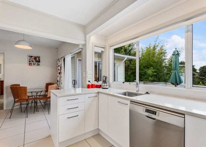  at 34 Konini Road, Titirangi, Auckland