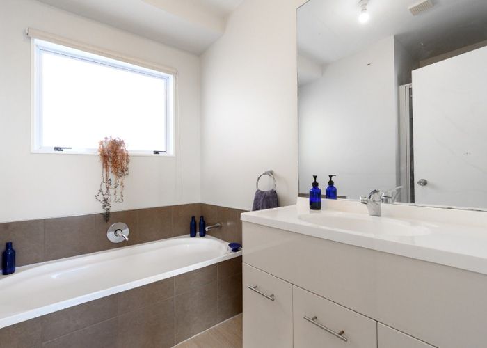  at 17A Meander Drive, Welcome Bay, Tauranga, Bay Of Plenty