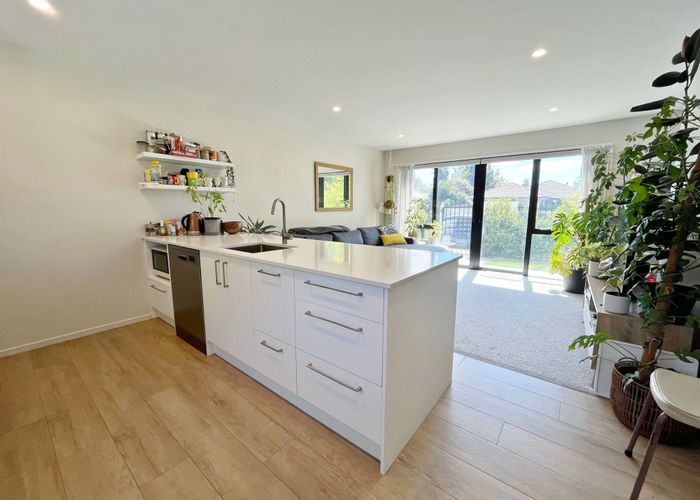  at 1/57 Woodville Street, Edgeware, Christchurch