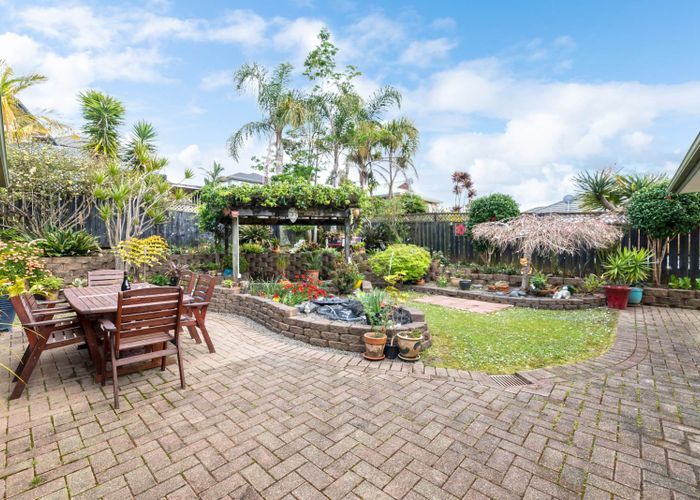 at 29 San Pedro Place, Henderson, Auckland