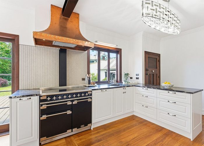  at 4 Kent Road, Saint Johns Hill, Whanganui, Manawatu / Whanganui