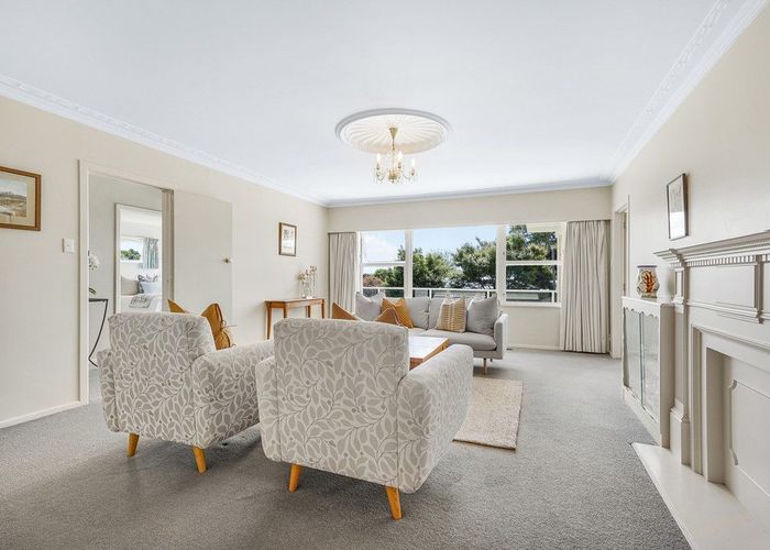  at 3 Kelly Place, Chartwell, Hamilton