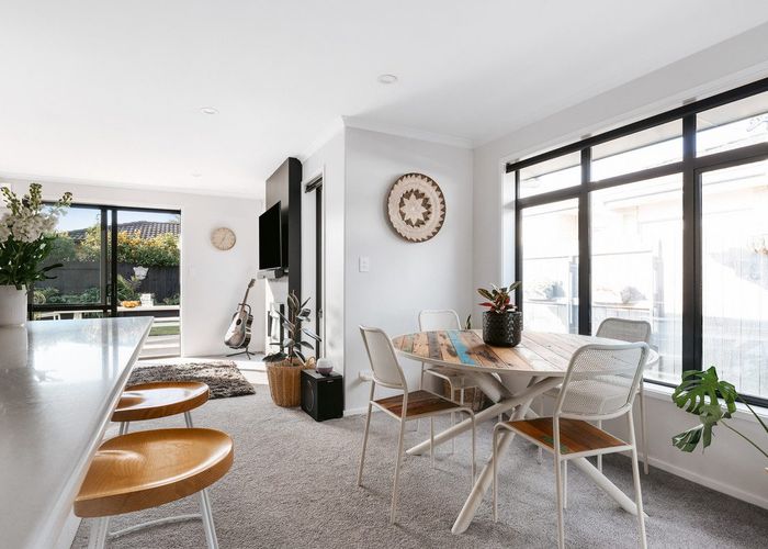  at 61 Twin Oak Avenue, Papamoa Beach, Papamoa