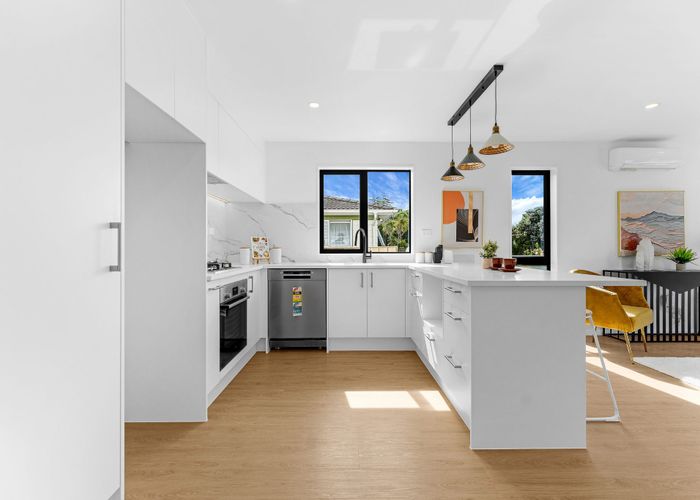  at 42E Burbank Avenue, Manurewa, Manukau City, Auckland