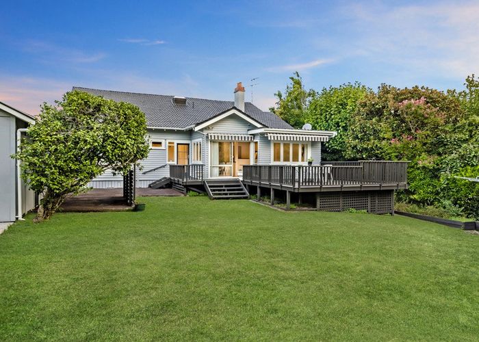  at 5 Shipherds Avenue, Epsom, Auckland