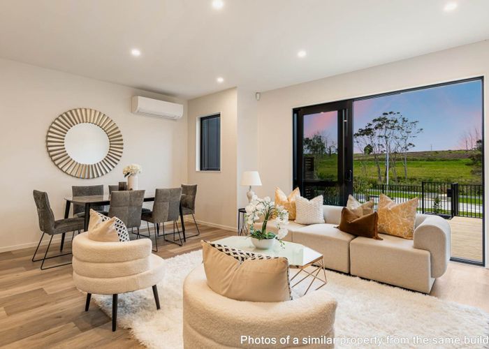  at 5/299 Te Taruna Drive, Milldale, Rodney, Auckland