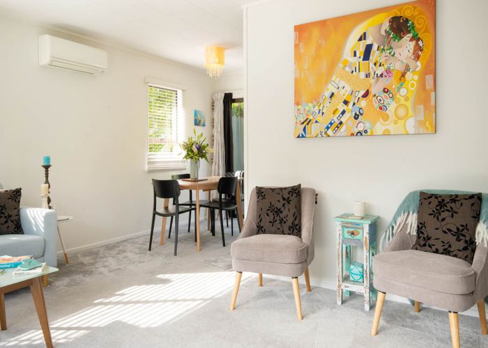  at 146 Glendhu Road, Bayview, Auckland