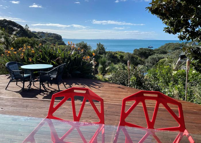  at 9B Melandra Road, Stanmore Bay, Whangaparaoa