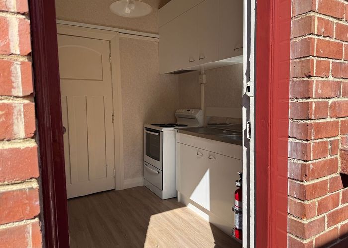  at 2/1 Queen Street, North Dunedin, Dunedin, Otago