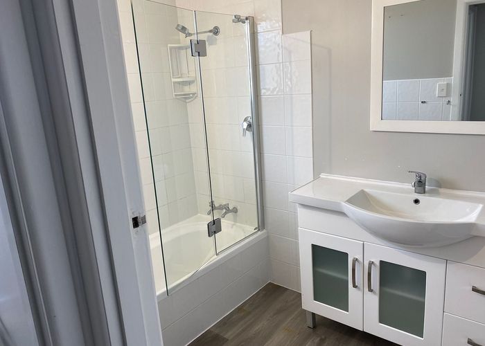  at 110 Kingswood Road, Brookfield, Tauranga