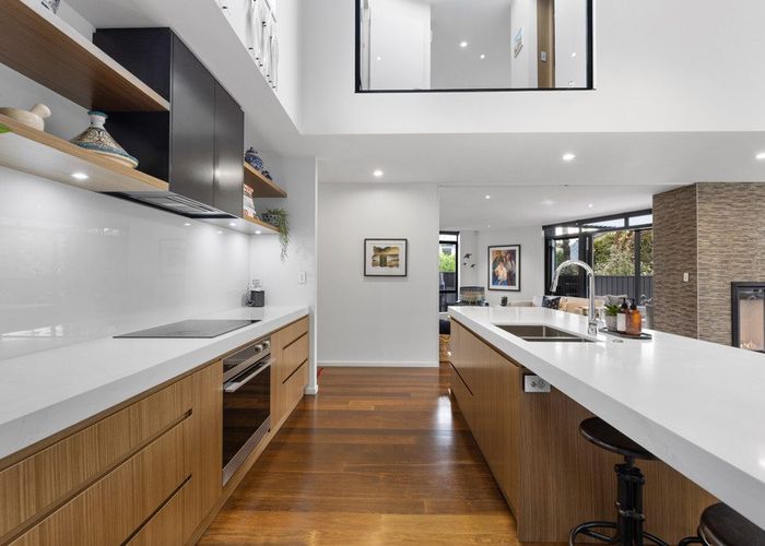  at 44 Gleneagles Terrace, Fendalton, Christchurch City, Canterbury