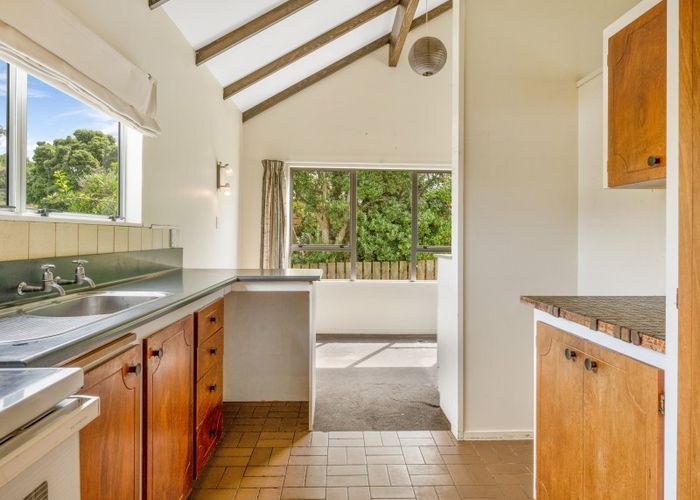  at 283 Whirinaki Road, Eskdale