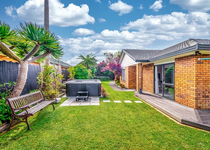  at 37 Davington Way, Burswood, Auckland