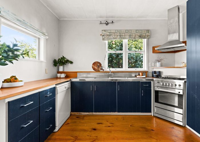  at 112 Davis Street, Saint Leonards, Hastings, Hawke's Bay