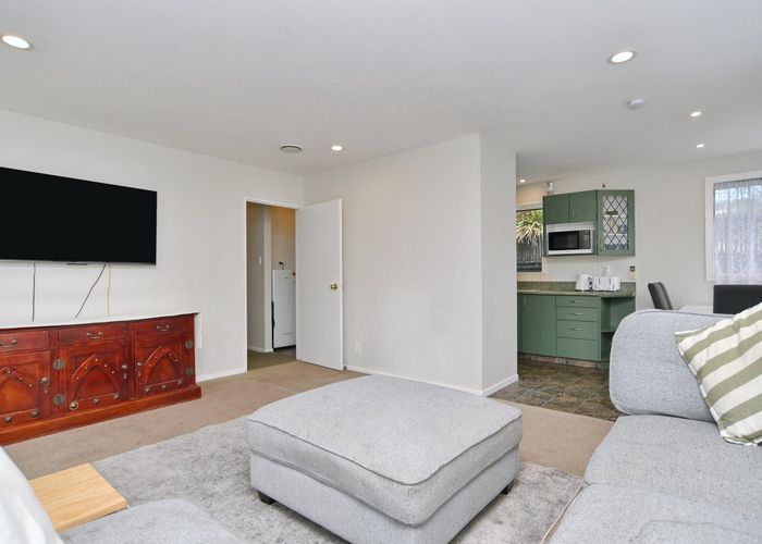  at 2/56 Hay Street, Bromley, Christchurch