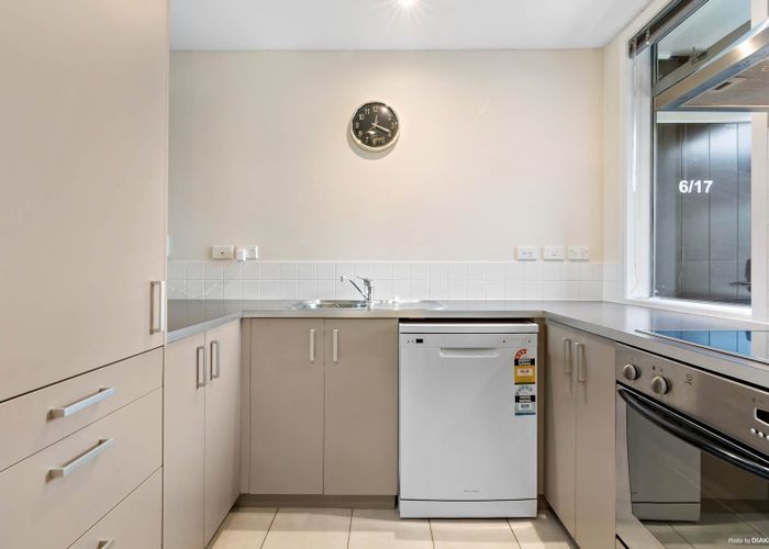  at 5/17 Waihi Way, East Tamaki, Auckland