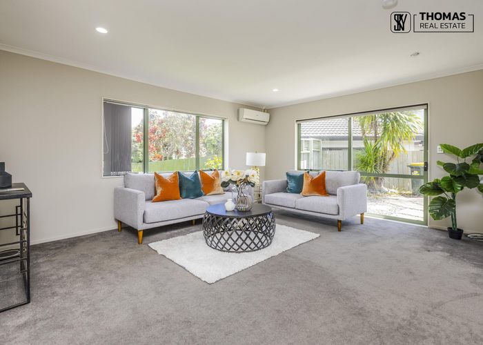  at 5 Secoia Crescent, Mangere, Auckland