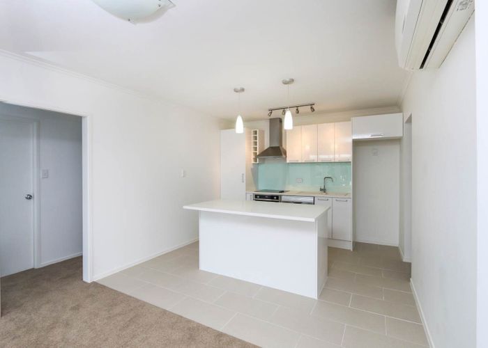  at 5/23A Hillsborough Road, Three Kings, Auckland City, Auckland
