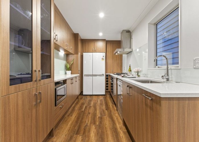  at 13 Laquinta Place, Flat Bush, Manukau City, Auckland