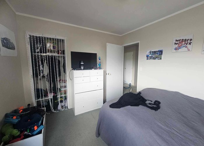  at 2/275 Waterloo Road, Waterloo, Lower Hutt, Wellington