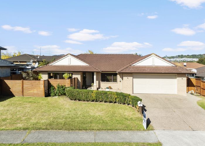  at 4 Raphoe Road, Flat Bush, Manukau City, Auckland