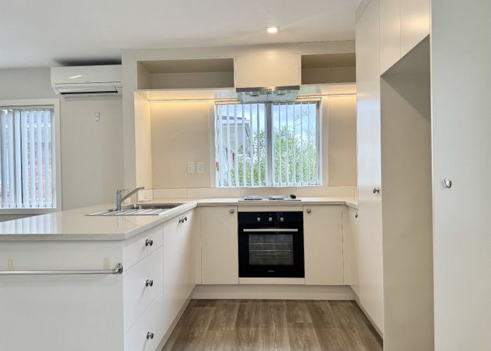  at 1 Glenvale Place, Totara Vale, North Shore City, Auckland