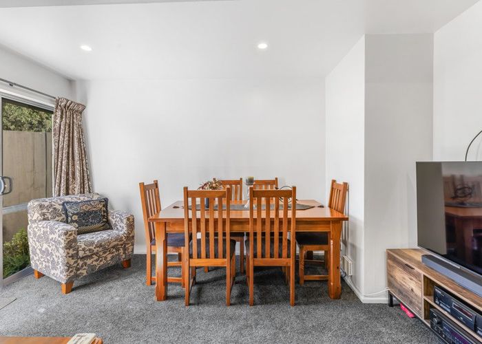  at 5/69 Thackeray Place, Waltham, Christchurch