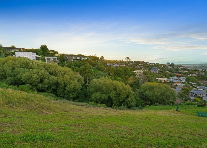  at 69 Longhurst Terrace, Cashmere, Christchurch