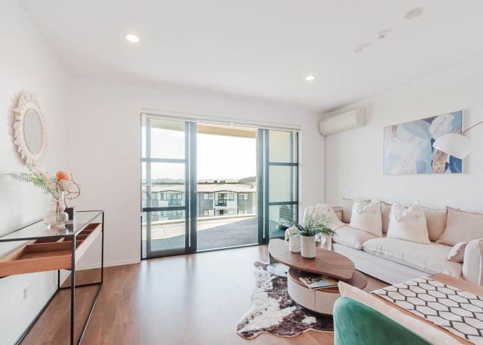  at 301/46 Rosedale Road, Pinehill, North Shore City, Auckland