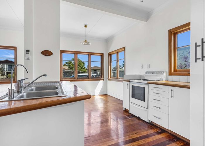  at 1008A Saint Aubyn St East, Parkvale, Hastings, Hawke's Bay