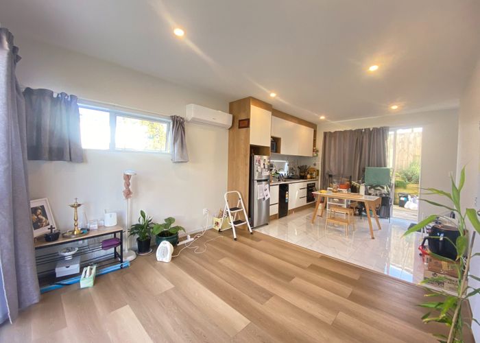  at 3/58 Glass Road, Mount Roskill, Auckland