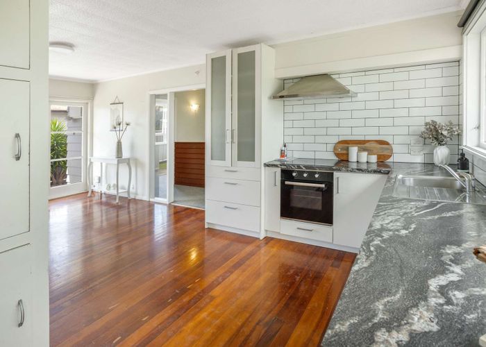  at 807 Matai Street, Raureka, Hastings, Hawke's Bay