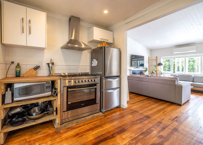  at 38 Bay Road, Ostend, Waiheke Island