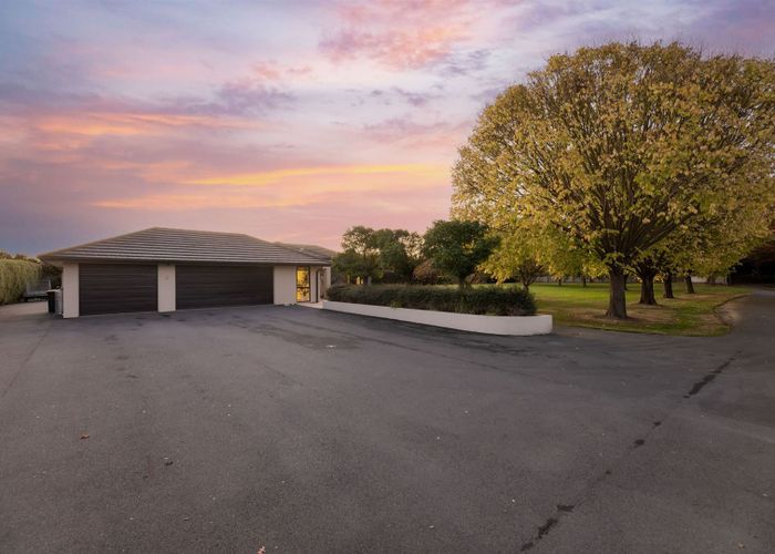 at 290 Queen Elizabeth II Drive, Mairehau, Christchurch