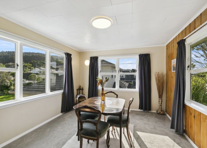  at 23 Larsen Crescent, Tawa, Wellington