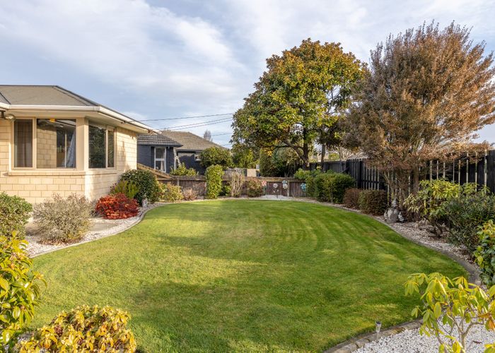  at 16 Emlyn Place, Avondale, Christchurch