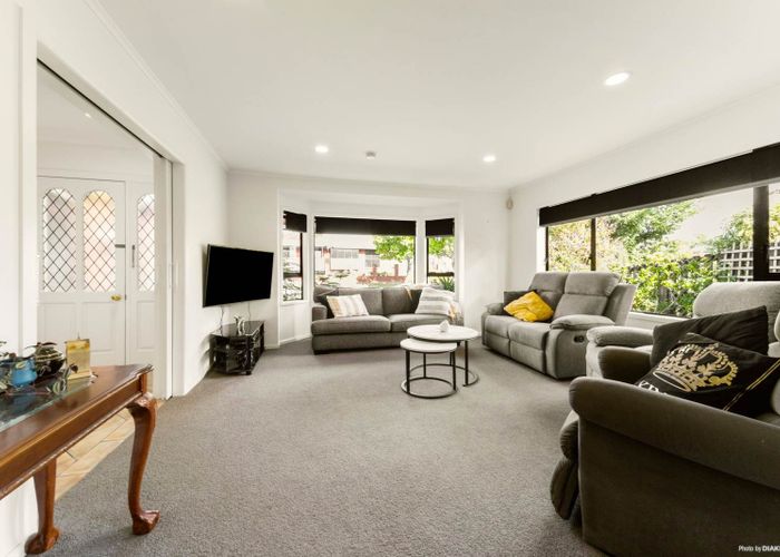  at 2  Ballini Rise, West Harbour, Waitakere City, Auckland