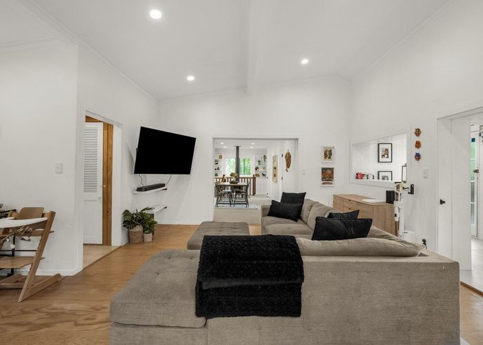  at 22 Avian Road, Blue Mountains, Upper Hutt, Wellington