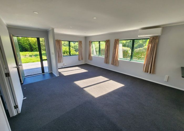  at 8B Locke Avenue, Mount Roskill, Auckland City, Auckland