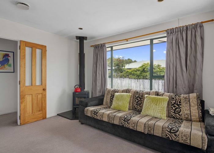  at 10 Albizia Place, Richmond