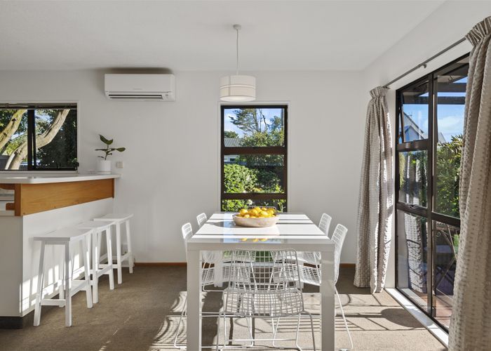  at 1/64 Searells Road, Strowan, Christchurch