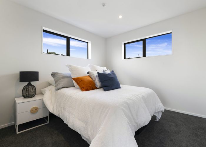  at 5/8 Baird Street, Howick, Manukau City, Auckland