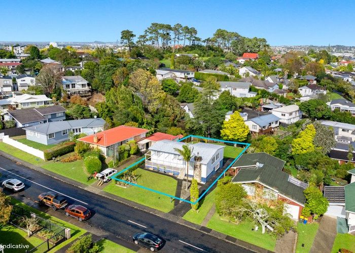  at 34 Blakeborough Drive, Forrest Hill, North Shore City, Auckland