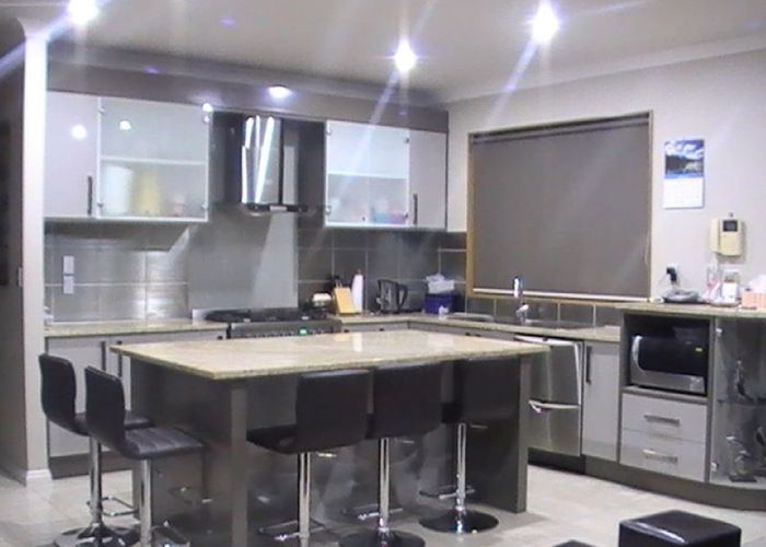  at 28 Kaseng Place, East Tamaki Heights, Manukau City, Auckland