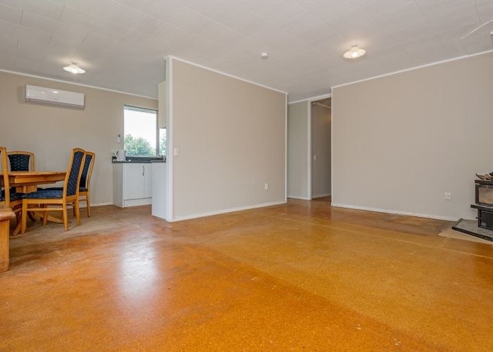  at 21 Cambridge Street, Pahiatua