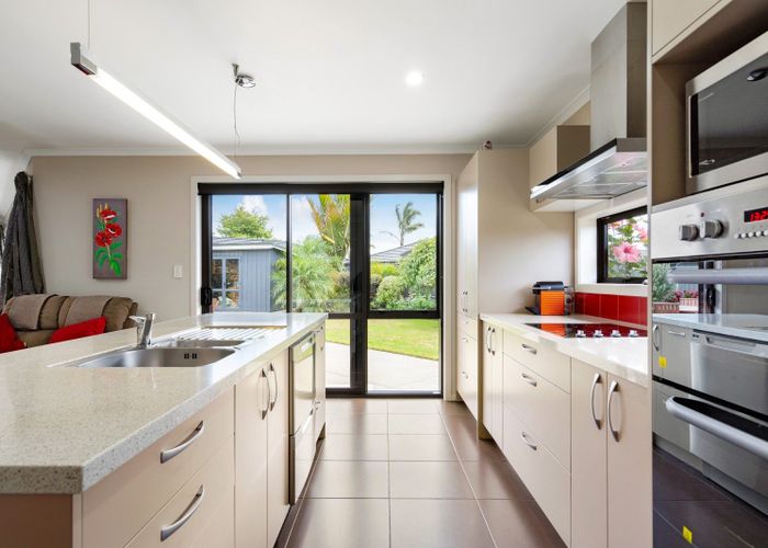  at 17 Northwood Avenue, Mahora, Hastings