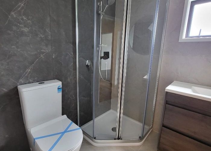  at 202/3 Newelm Lane, Flat Bush, Manukau City, Auckland