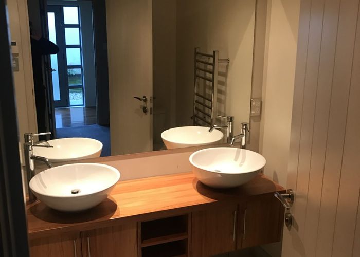  at 1231F Victoria Street, Whitiora, Hamilton